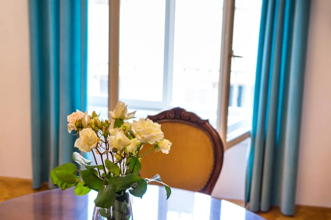 Apartman Verdi 자다르 아파트